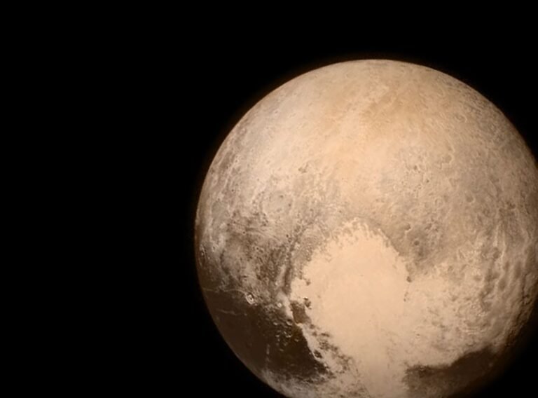pluton imagen web explorauniverso