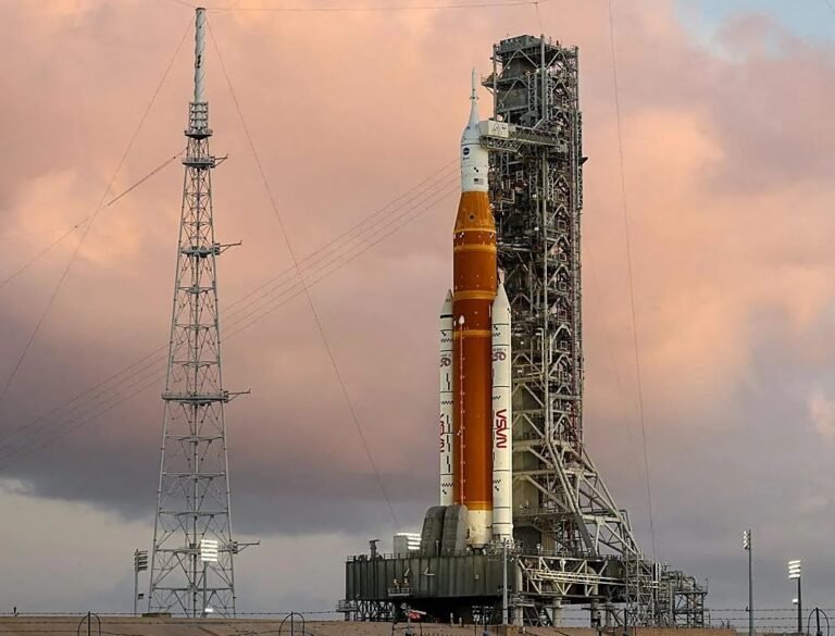 artemis II (viaje a la luna)